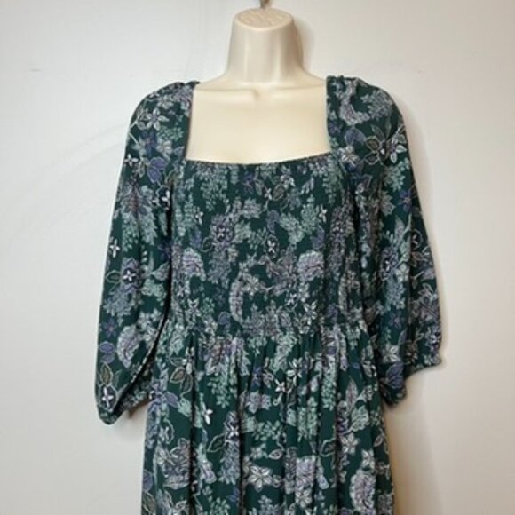Marine Layer "Ivy" Paisley Smocked Dress (S) - Picture 3 of 9